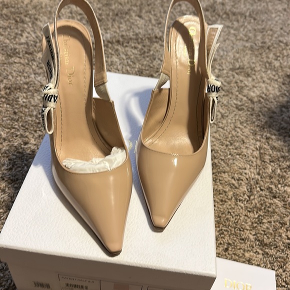 Nude size 40 heel 10,00 Dior heel - Picture 2 of 9